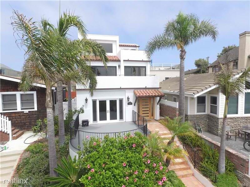 Primary Photo - 2116 Monterey Blvd