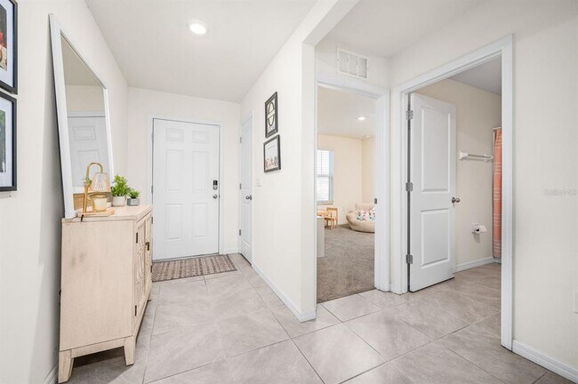 Foto del edificio - 24706 NW 11th Pl