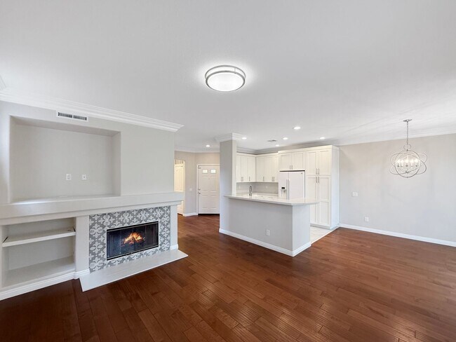 Foto del edificio - Great 3B/2.5BA House in Gated Community in...