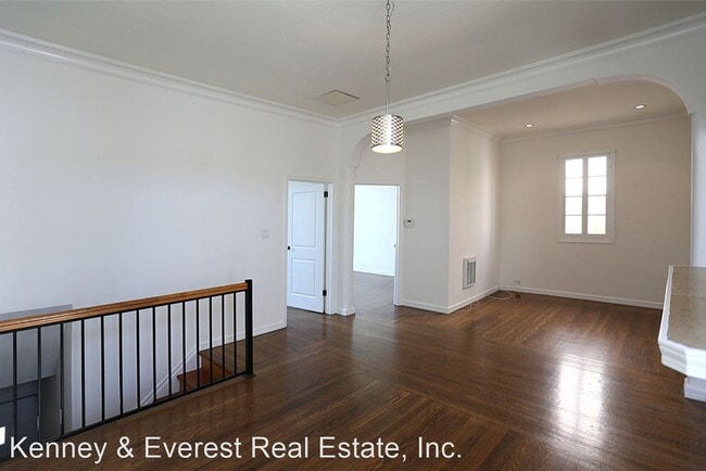 Building Photo - 2 br, 1 bath House - 3222 Buchanan