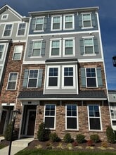 Building Photo - 719 McCormick Farm Dr