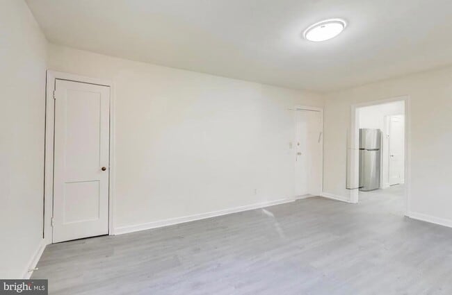 Foto del edificio - 8318 Roanoke Ave