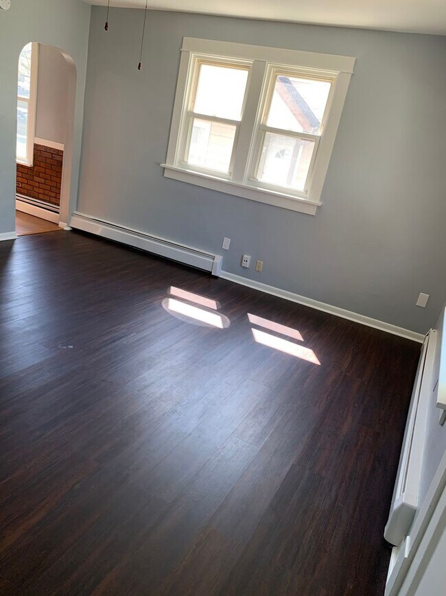 Foto del edificio - 2551 Ridge Rd