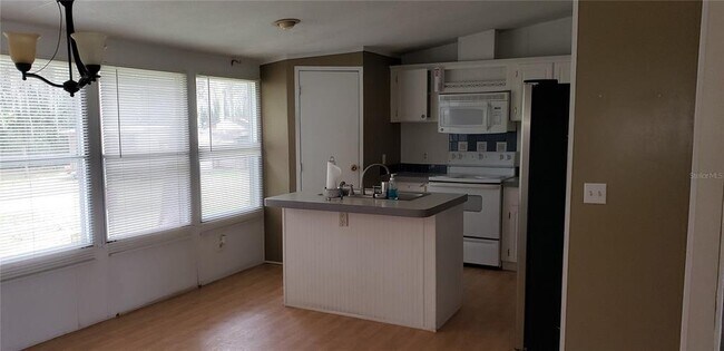 Foto del edificio - 441 W Hwy 318
