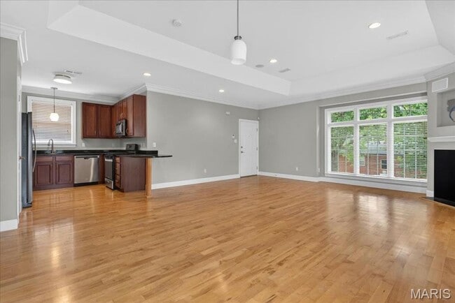Building Photo - Welcome home to this bright and inviting 2-bedroom, 2-bathroom apartment on the second floor at 7...