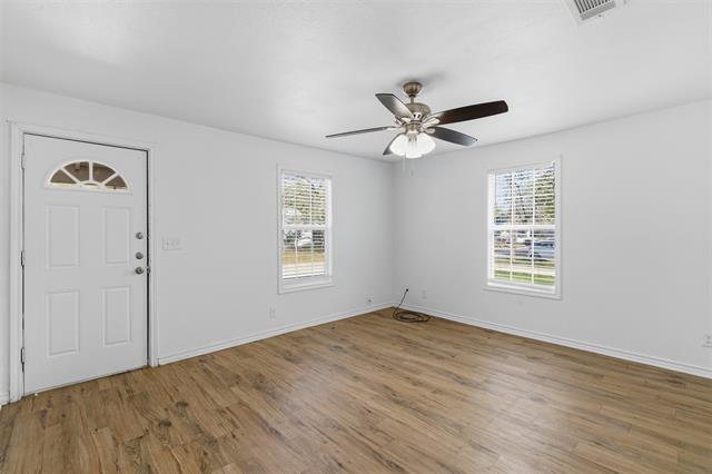 Foto del edificio - 920 W Ford St