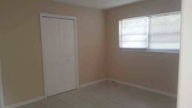 Foto del edificio - 400 SW 2nd St