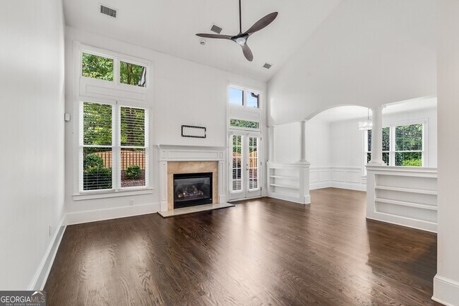 Building Photo - 2612 Eldwick Dr