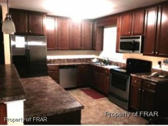 Building Photo - 714 Shadowlawn Dr