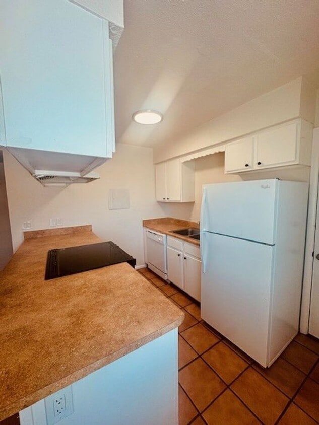 Primary Photo - 2 Bedroom Central