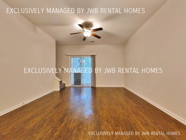 Building Photo - 4802 Playpen Dr