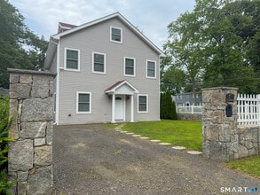 Building Photo - 4 Newfield St