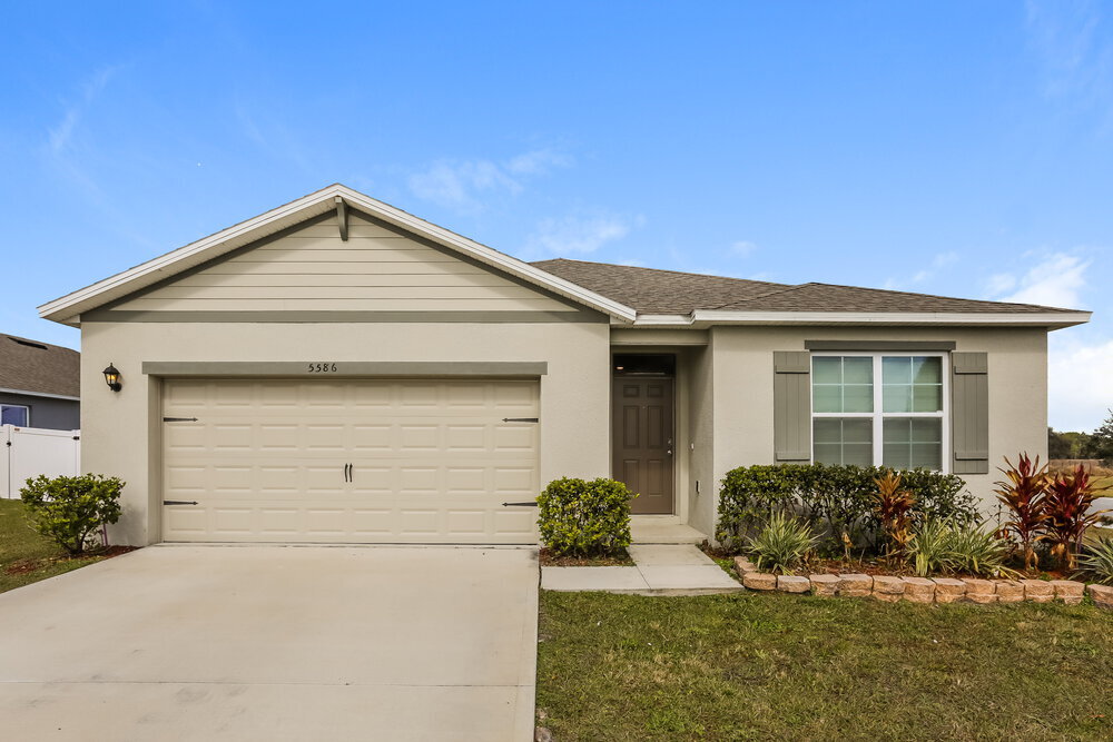 Foto principal - 5586 Western Sun Dr