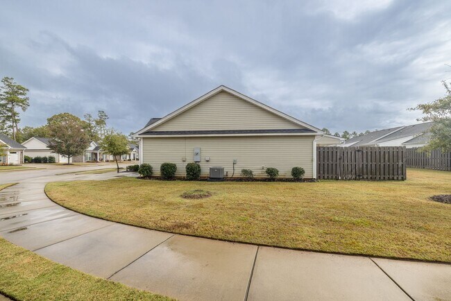 Foto del edificio - 1043 Wildfire Cir