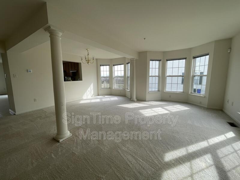 Primary Photo - 12537 Atlanta Ct