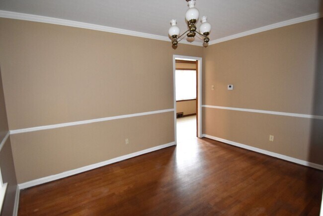 Foto del edificio - Spacious 4-Bedroom Home in Memphis-Comfort & Convenience!