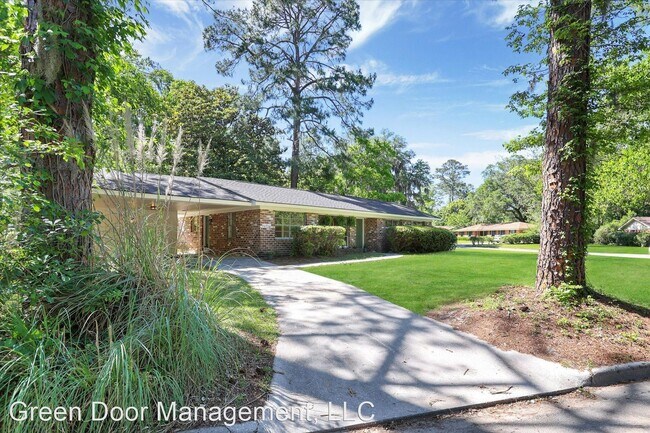 Foto del edificio - 3 br, 2 bath House - 19 Montclair Blvd