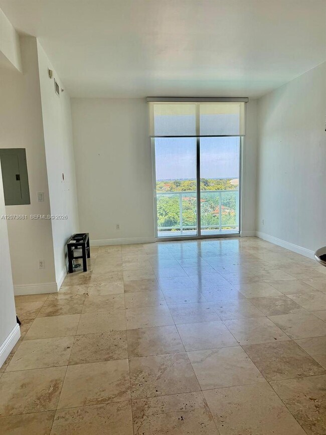 Foto del edificio - 2525 SW 3rd Ave