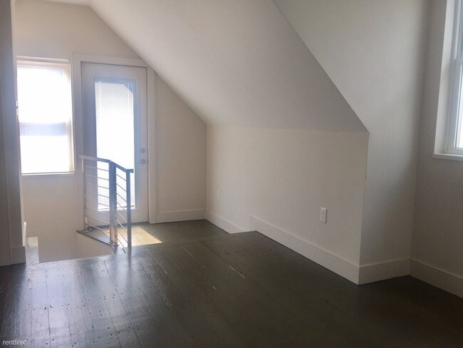 Foto del edificio - 3 br, 2 bath Apartment - 24 Washburn St 3