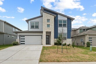 Building Photo - 7404 Sagira Path