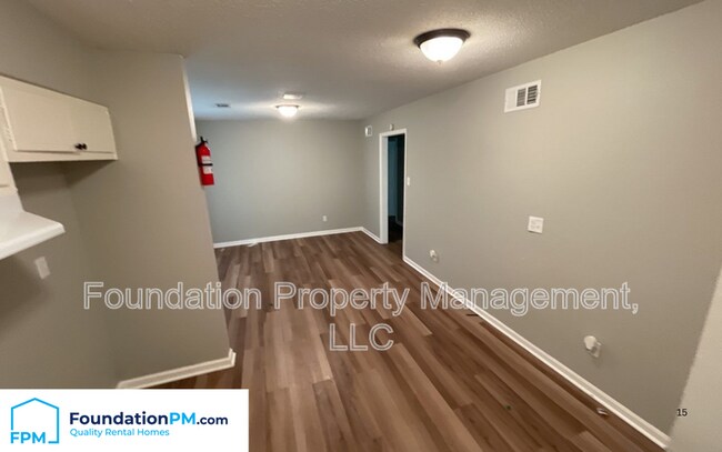 Foto del edificio - 1711 Coral Hills Dr