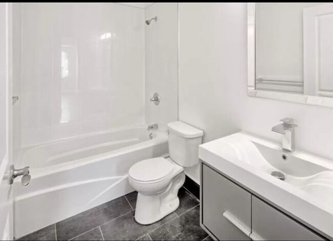 Foto del edificio - 4314 Meadowview Ave
