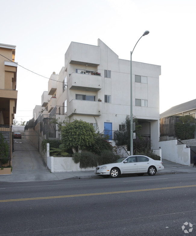 Foto del edificio - 520 N Virgil Ave