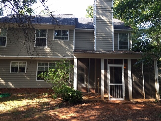 Building Photo - Spacious Home on Cul-De-Sac in Indian Trail