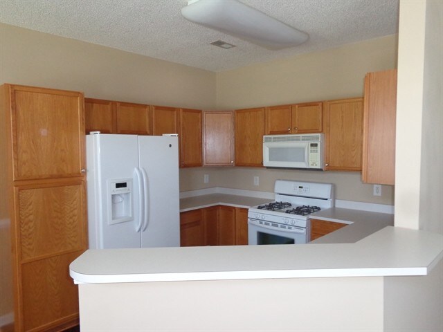 Building Photo - 4614 Sahalee Ln