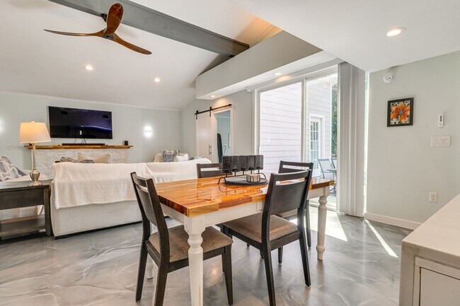 Foto del edificio - 372 Plum St