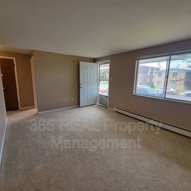 Foto del edificio - 2440 W 11th St