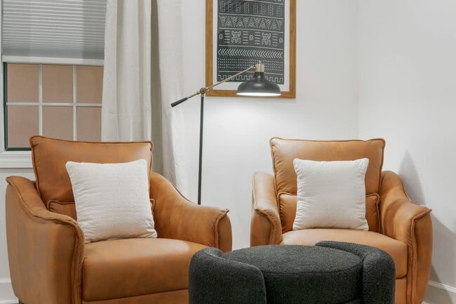 Building Photo - 10343 E County Hwy 30A