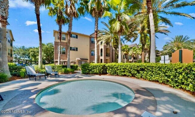 Foto del edificio - 7800 Point Meadows Dr