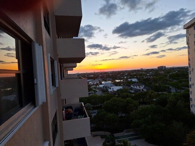 Foto del edificio - 5000 N Ocean Blvd
