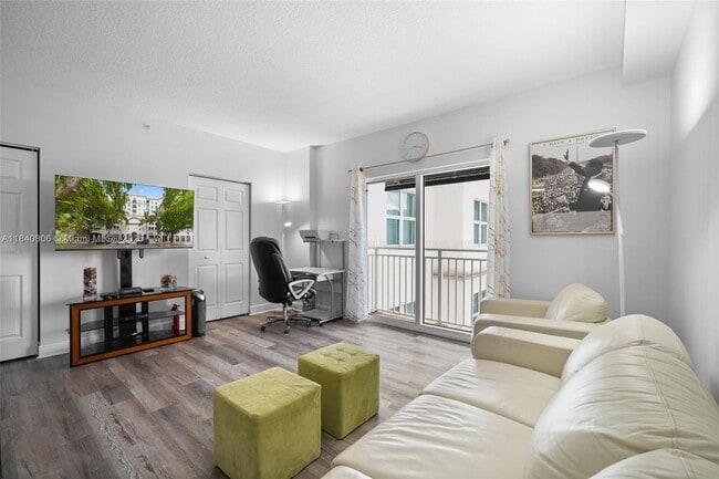 Building Photo - 50 Menores Ave
