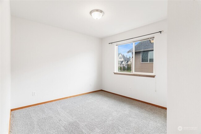 Foto del edificio - 305 125th Pl SE