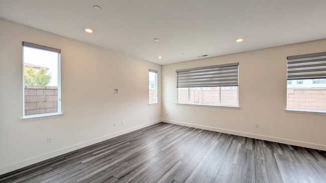 Building Photo - Gorgeous Home in Folsom Ranch