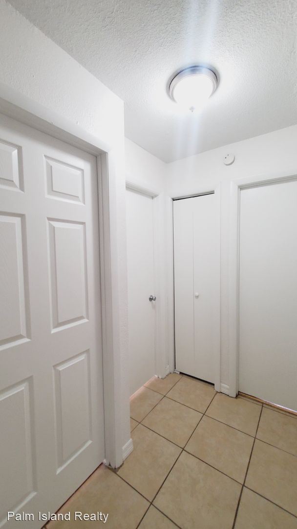 Foto del edificio - 3 br, 1 bath House - 6013 Francis Dr
