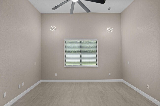 Foto del edificio - 8985 NW 45th Ct