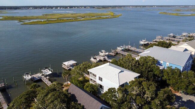 Foto del edificio - Seasonal Rental: Total Relaxation with Sou...