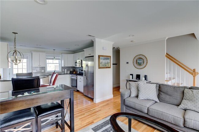 Foto del edificio - 17 Mariner Way