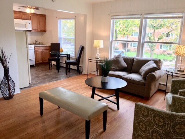 Foto principal - 338 Custer Ave