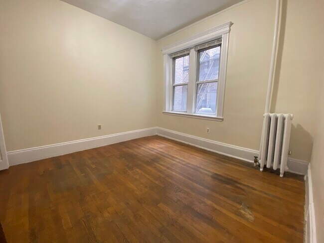 Foto del edificio - 327 Huntington Ave