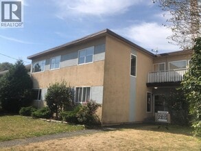 Building Photo - 6709 Sussex Ave