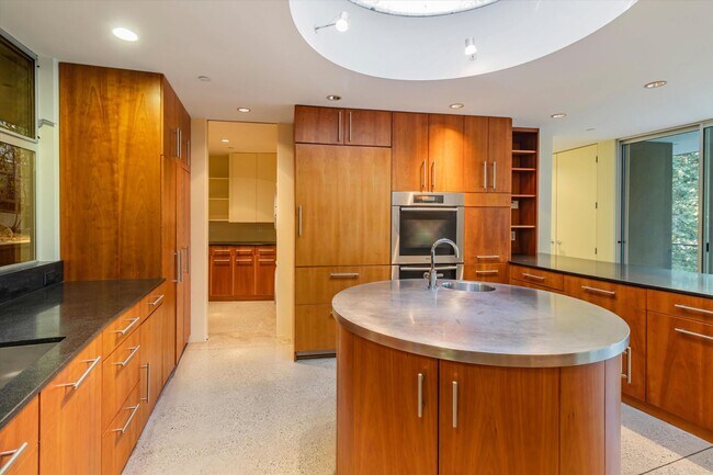 Building Photo - Modern Custom 3-Bedroom Home with Pool in ...