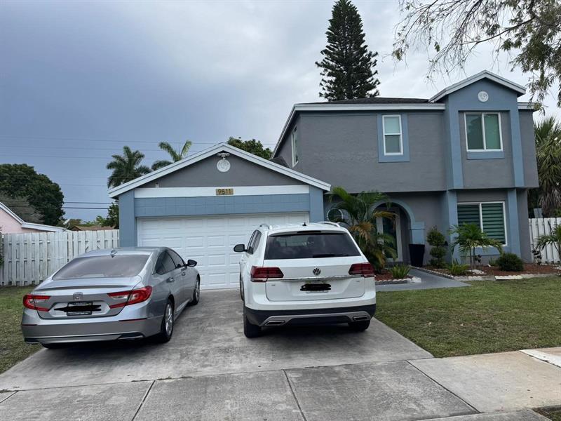 Foto principal - 9511 Hudson St