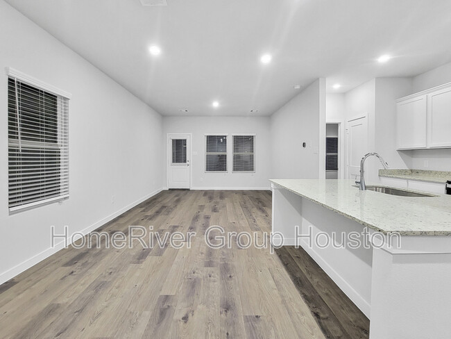 Building Photo - 17848 Lionheart Rd