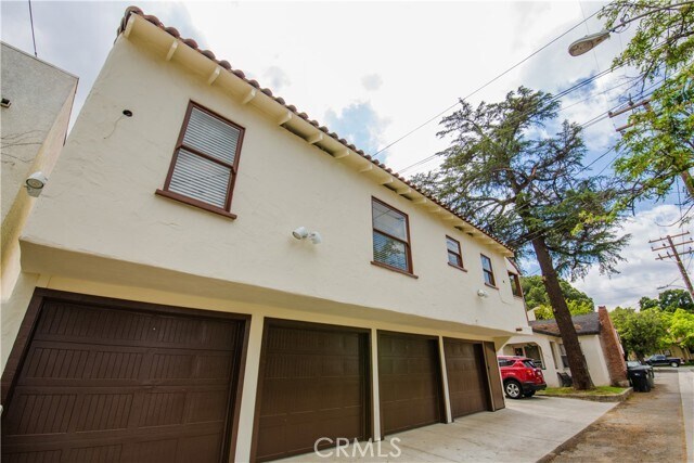 Foto del edificio - 711 W 6th St