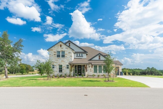 Building Photo - 301 Northcrest Dr
