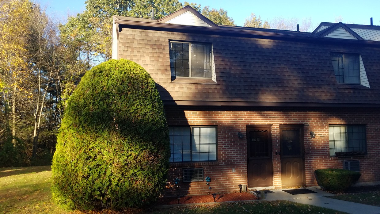 Front - 143 Pine Hill Rd